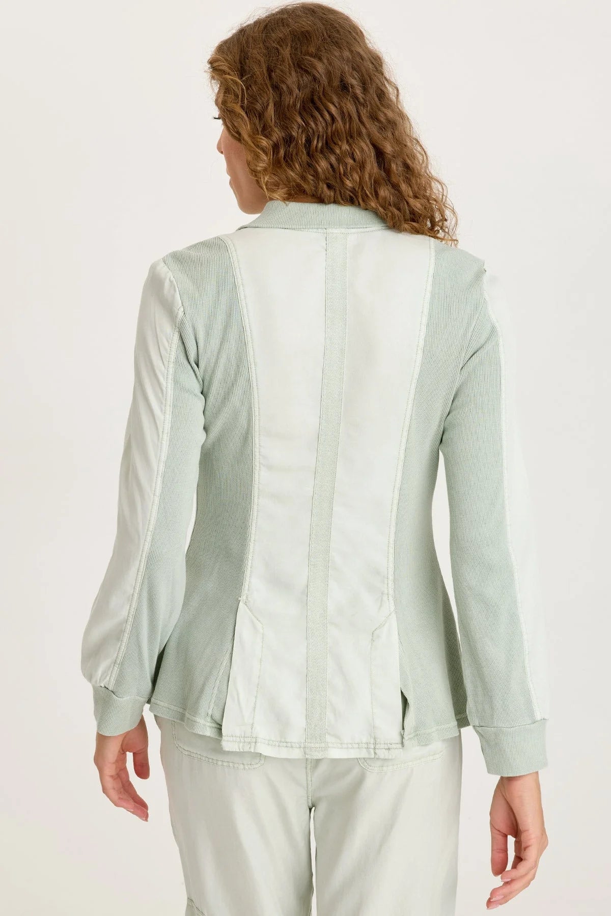 Maela Jacket