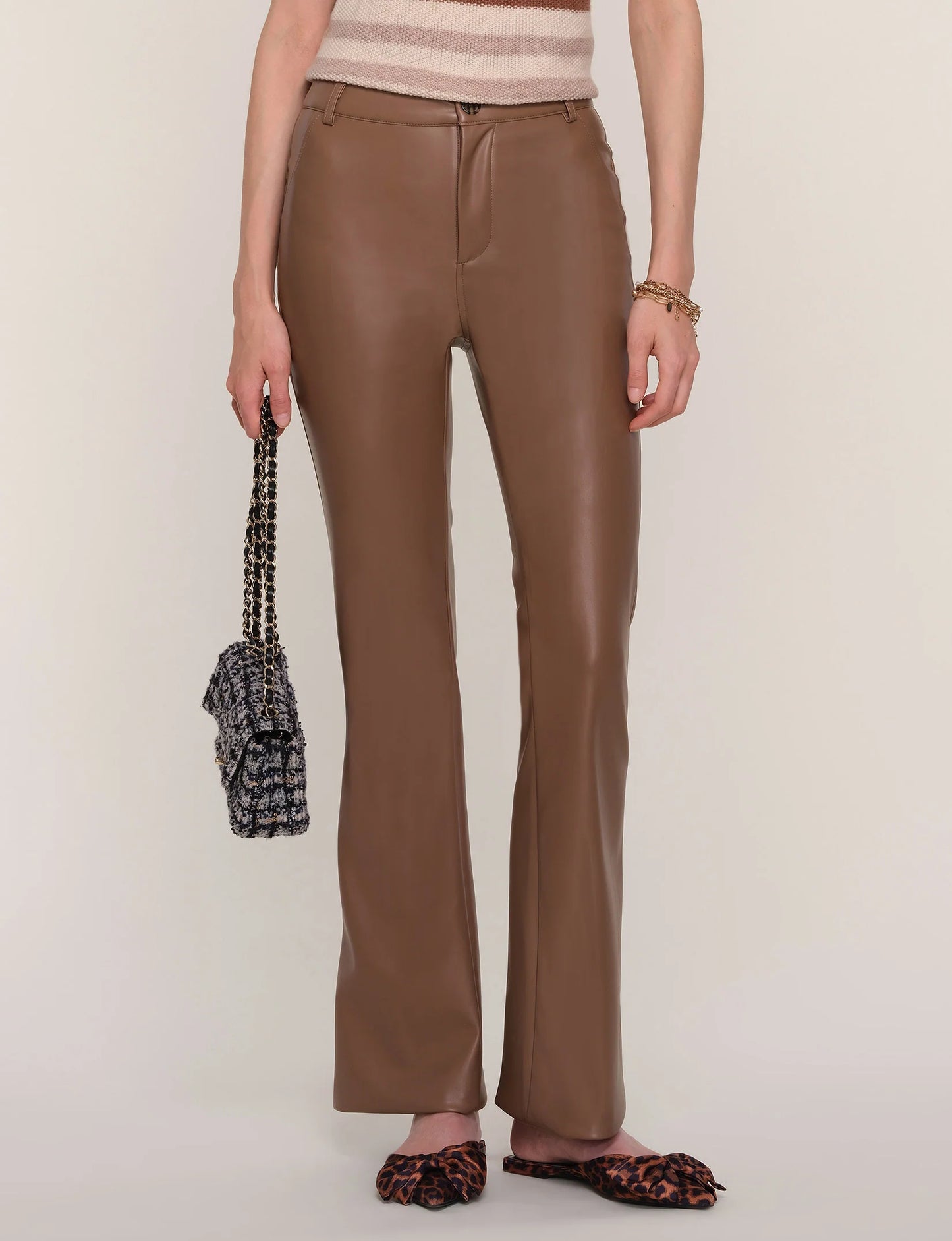 Elisaria Pant
