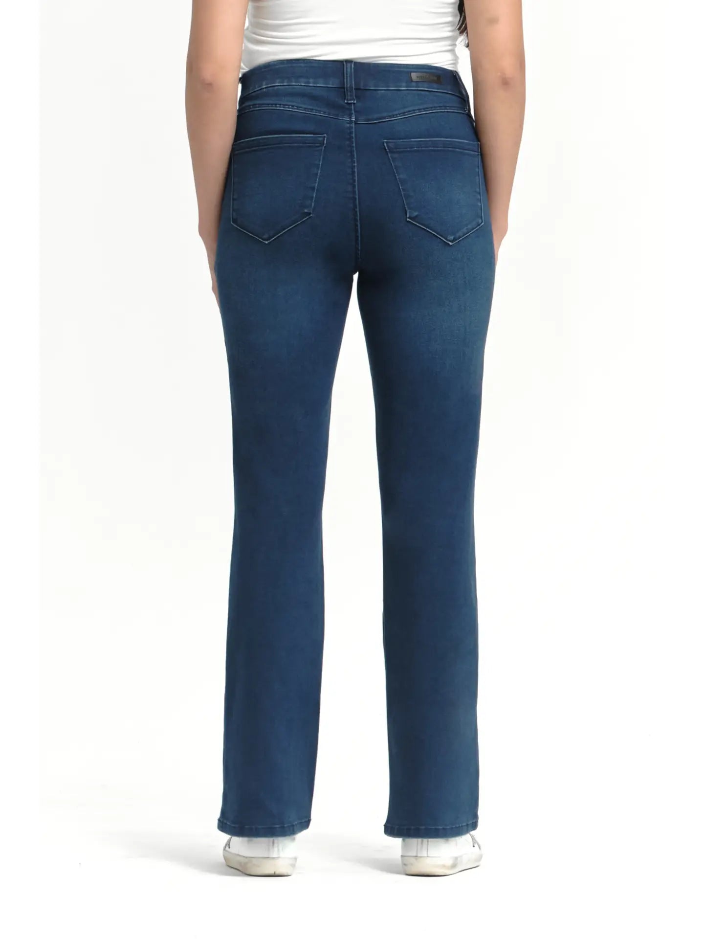 30" Better Butter Slim Boot Jean in Belle