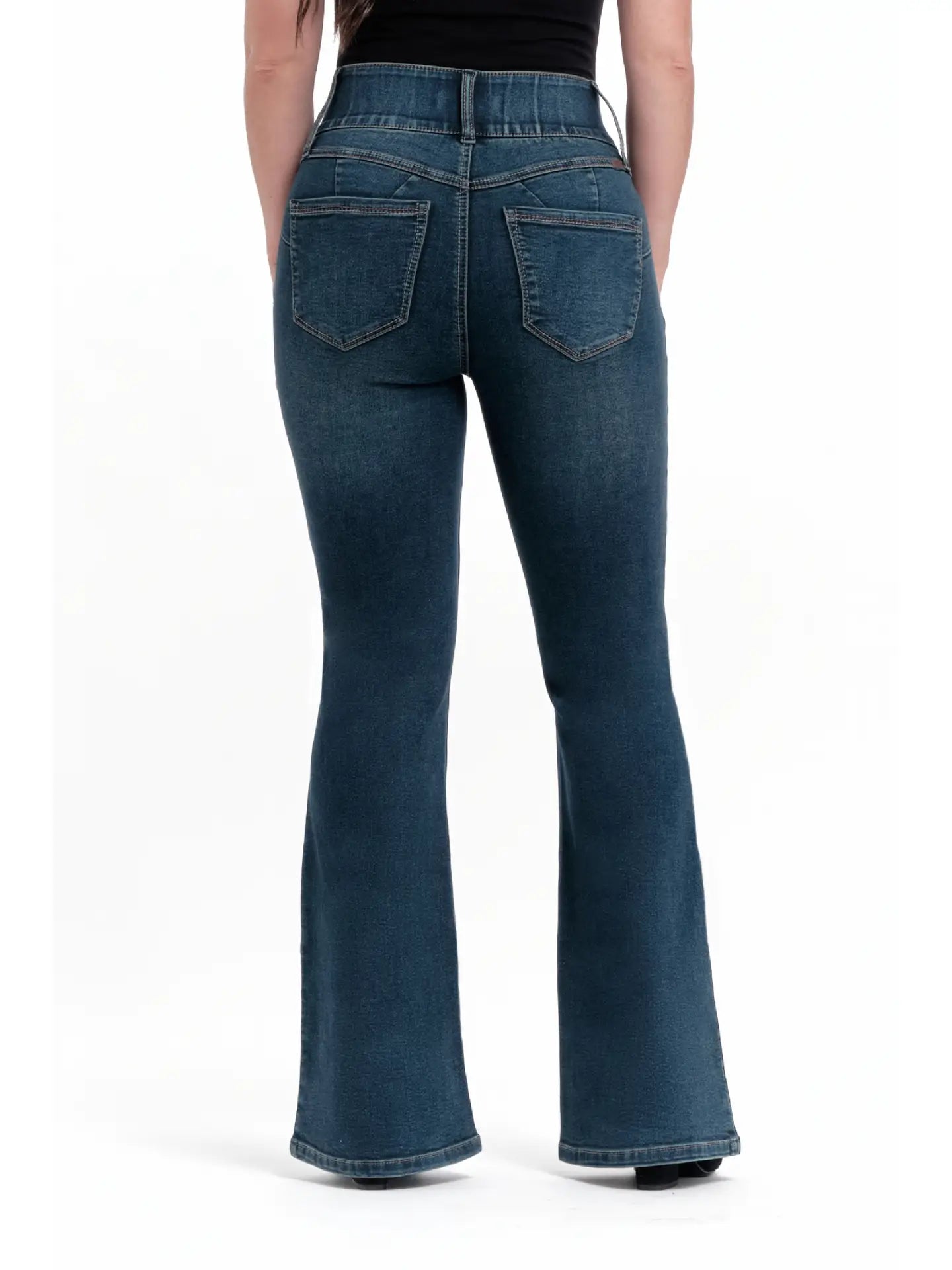 Petite 29" Shapewear Fit & Lift Flare Jean