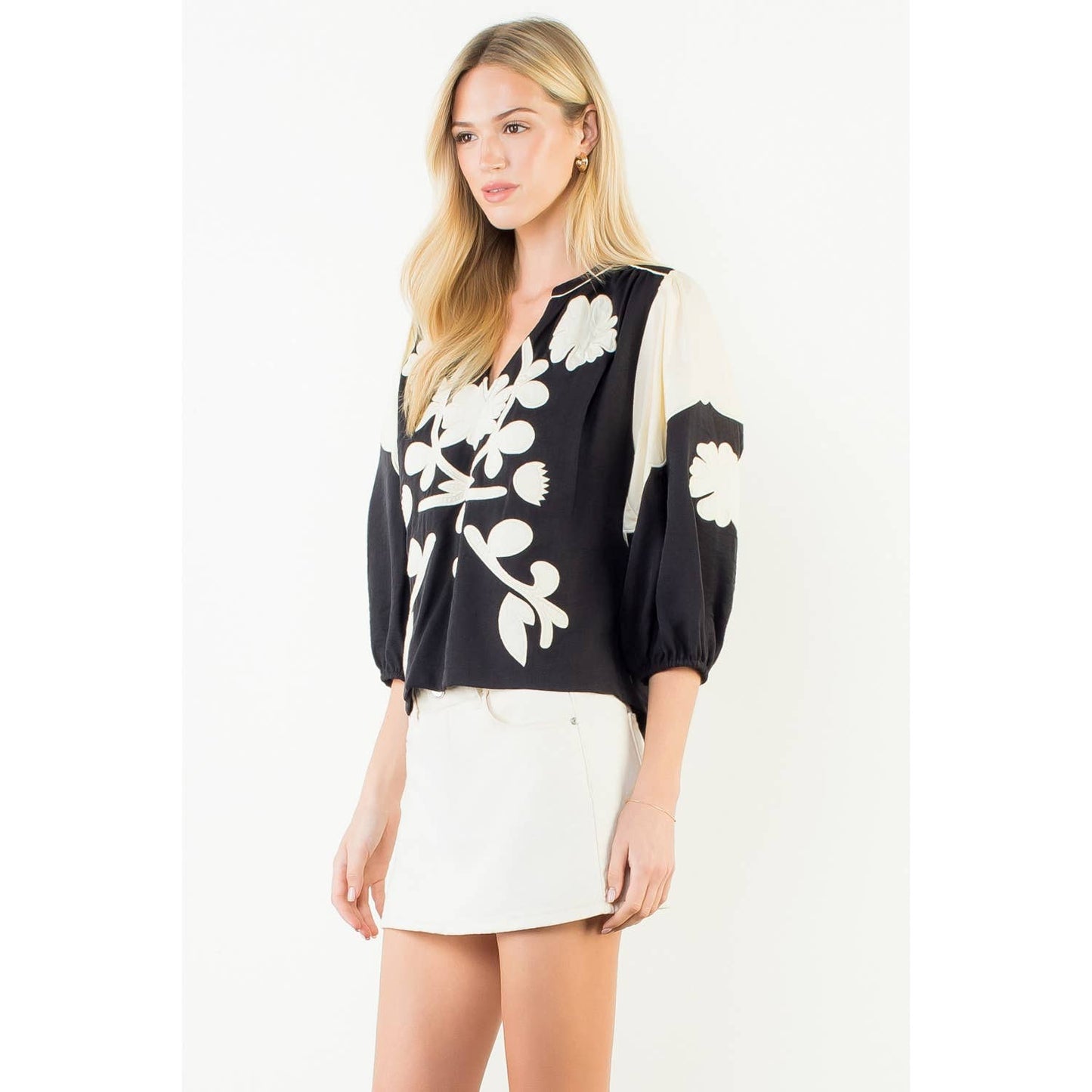 Long Sleeve Pattern Detail Top