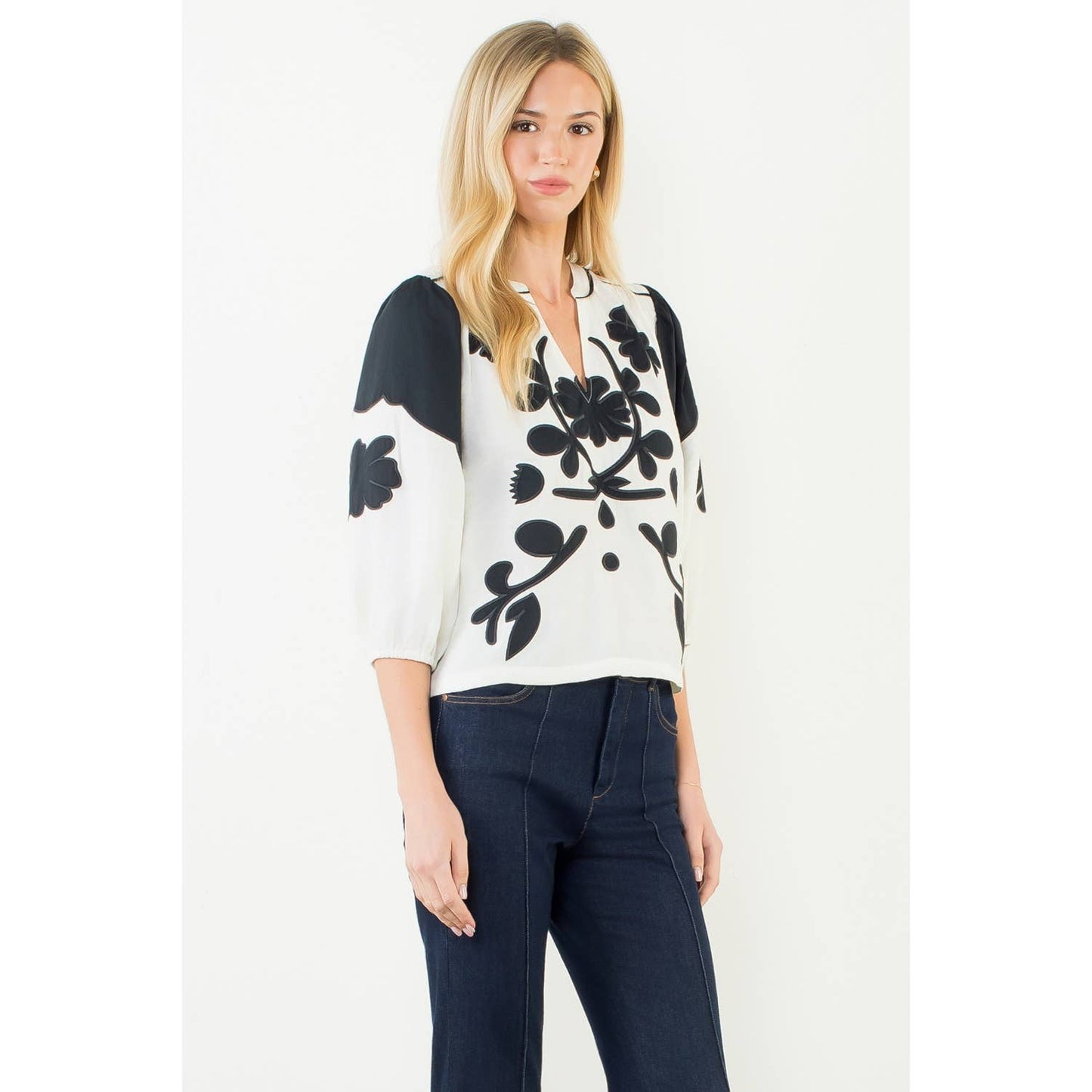 Long Sleeve Pattern Detail Top