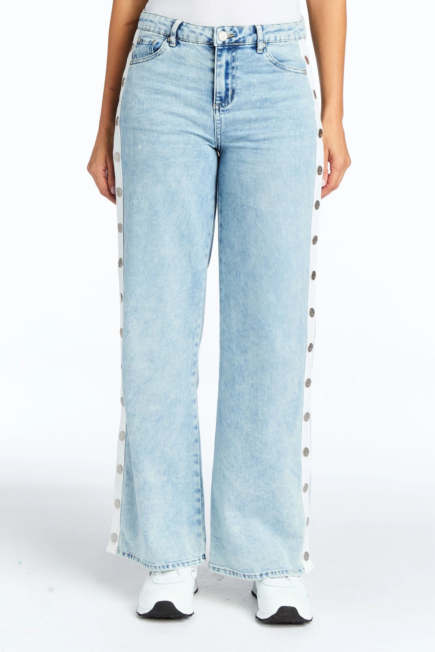 Snap Me Up Wide Leg Jeans