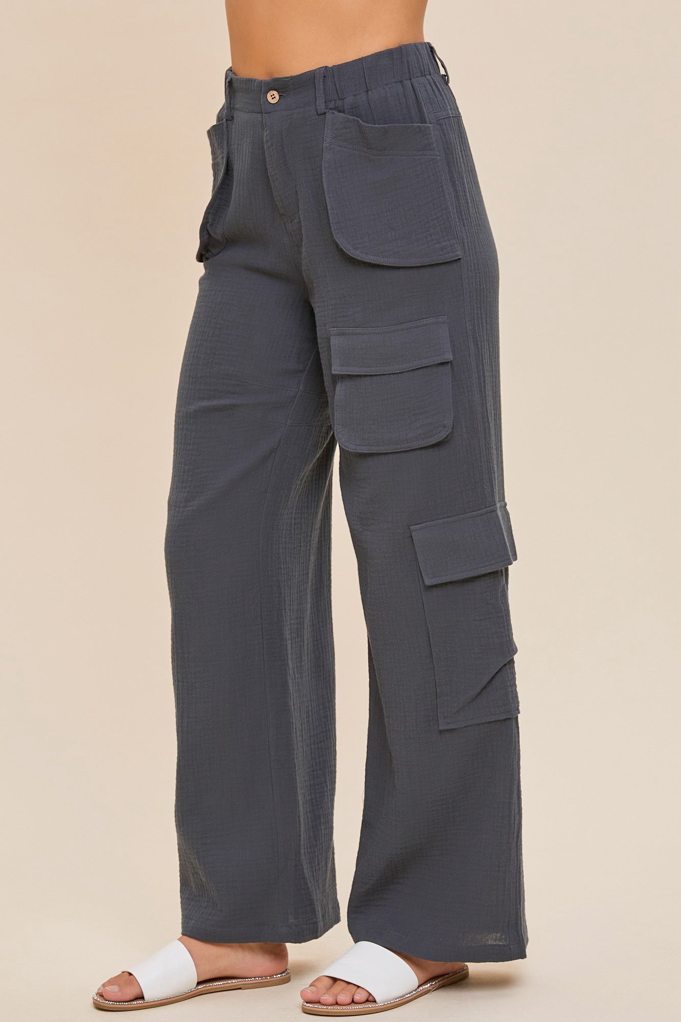 Wide Leg Pockets Pants