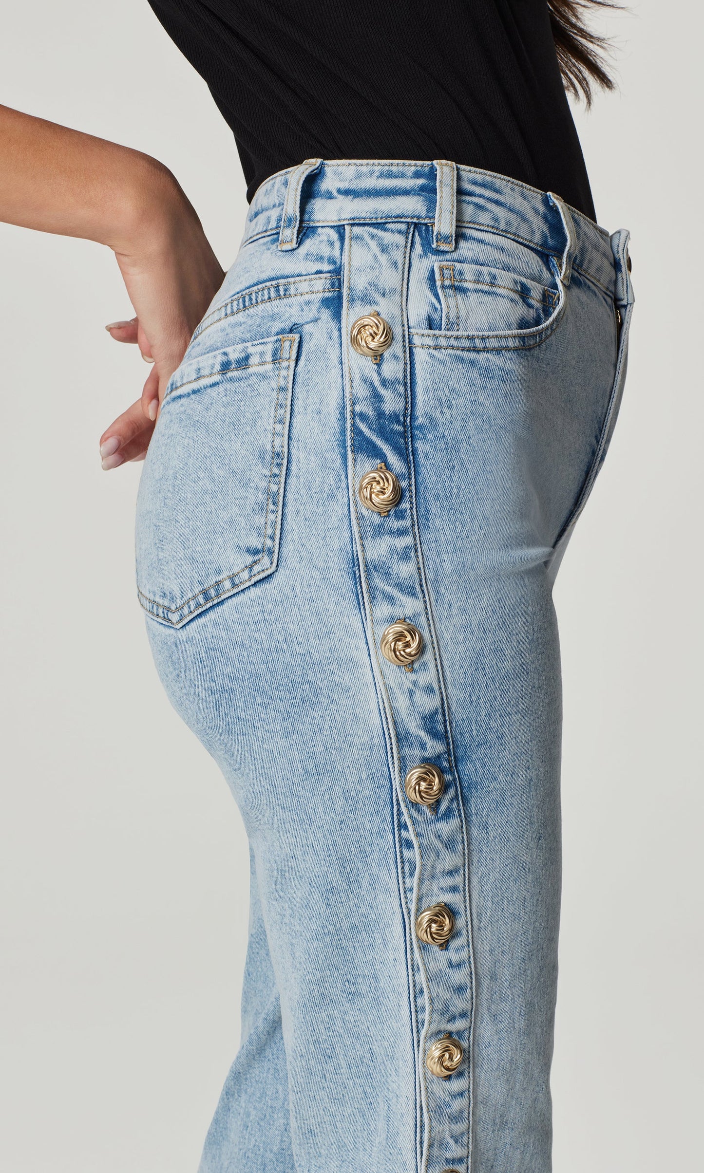 Stephen Knot Button Jeans
